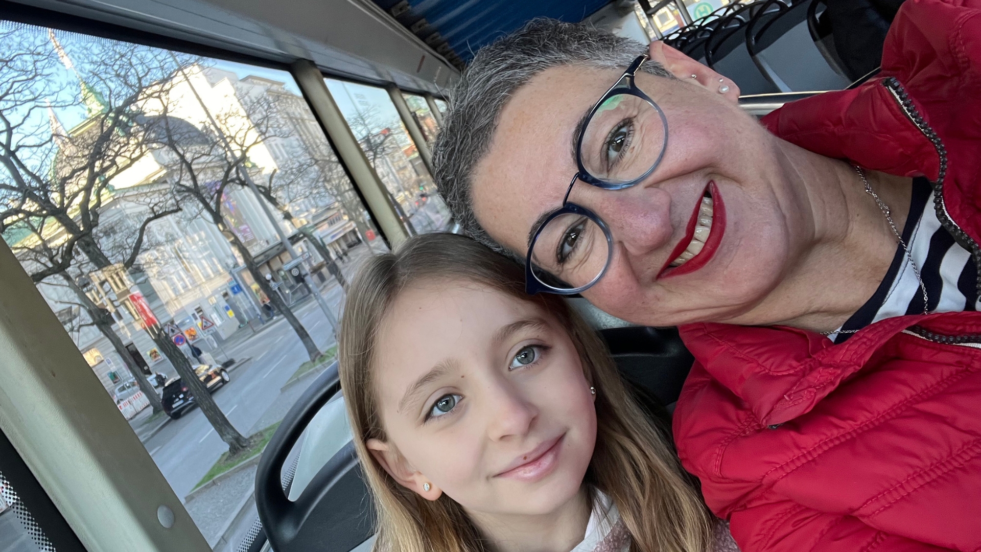 Eleni und Sumeja